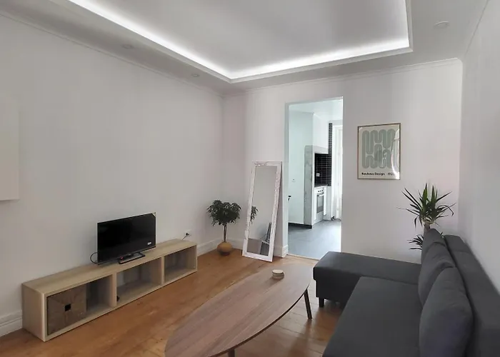 Cozy 1Br Apartment - Arroios Area | By Airnest