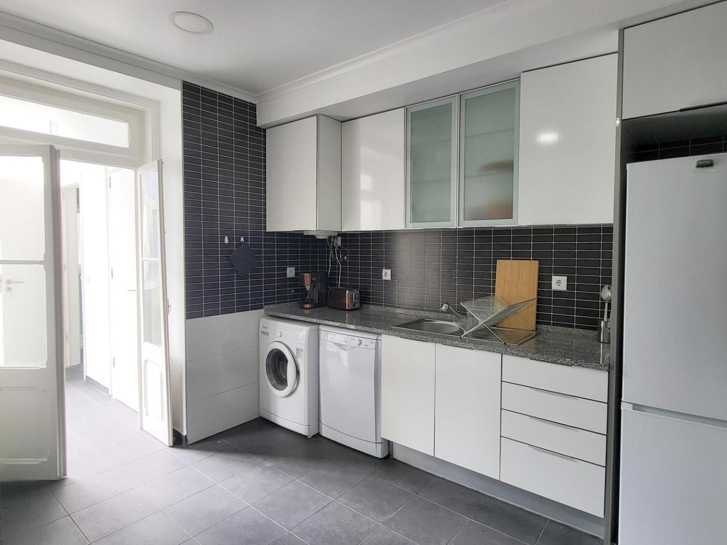 Cozy 1br - Arroios Area | By Airnest Lissabon